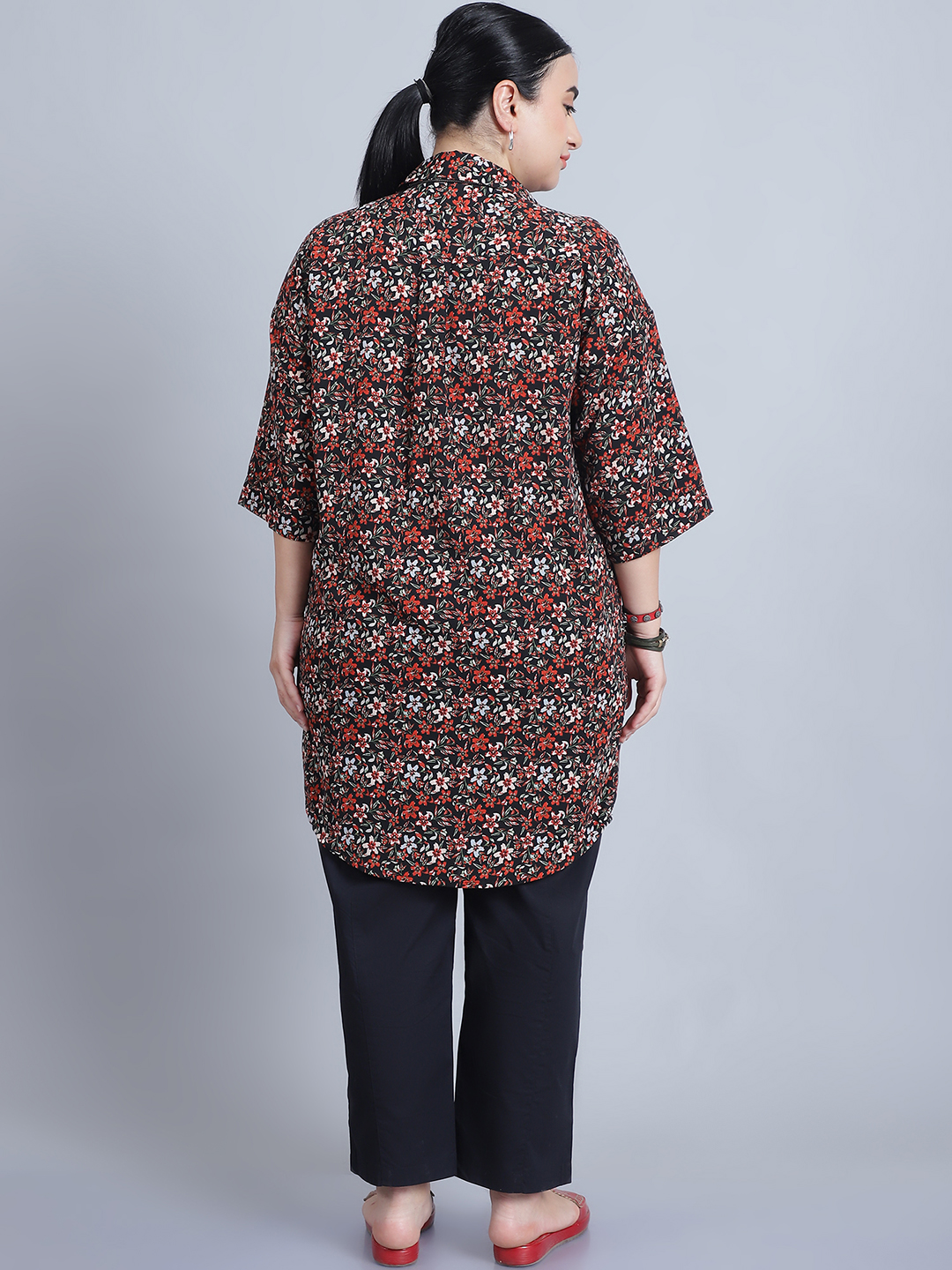 Alternative view of BaawRi Women's Shirt Collar & 3/4th Sleeves Red Printed Long Top