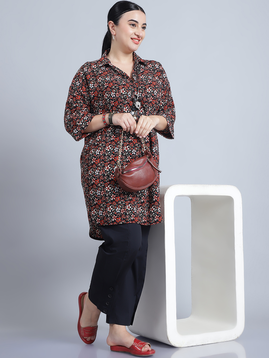 BaawRi Women's Shirt Collar & 3/4th Sleeves Red Printed Long Top - Image 5