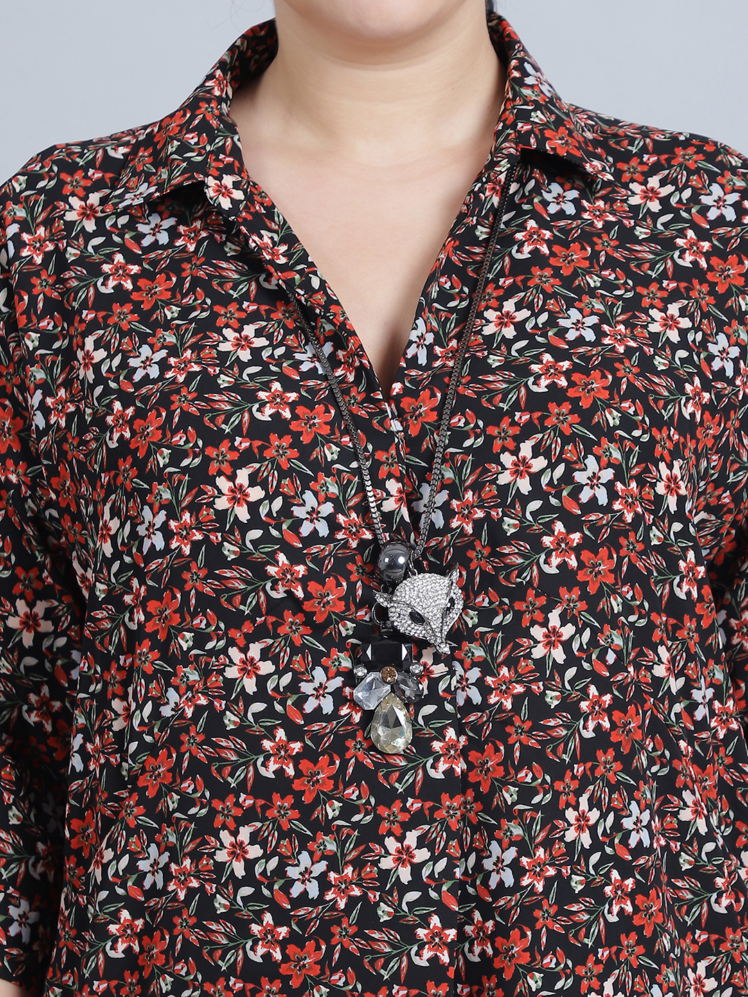 BaawRi Women's Shirt Collar & 3/4th Sleeves Red Printed Long Top - Image 7