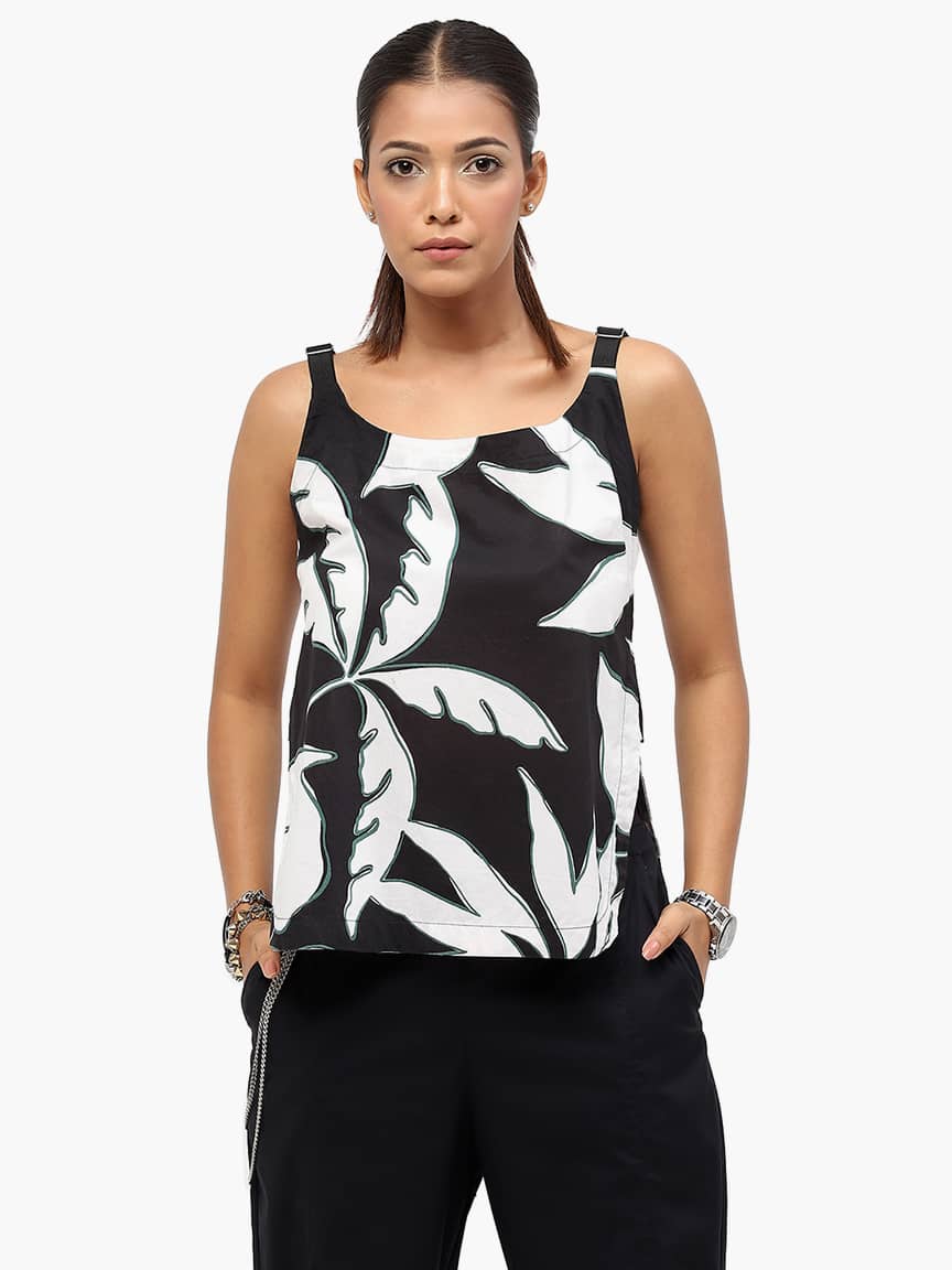 Alternative view of BaawRi Women's Black & White Floral Print Cotton Woven Top