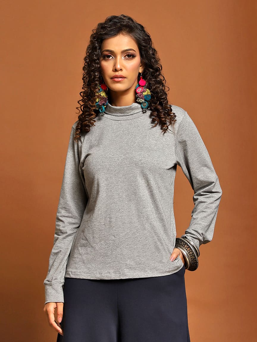 Alternative view of Turtleneck Jersey with Full Sleeves – Effortless Style in Every Wear