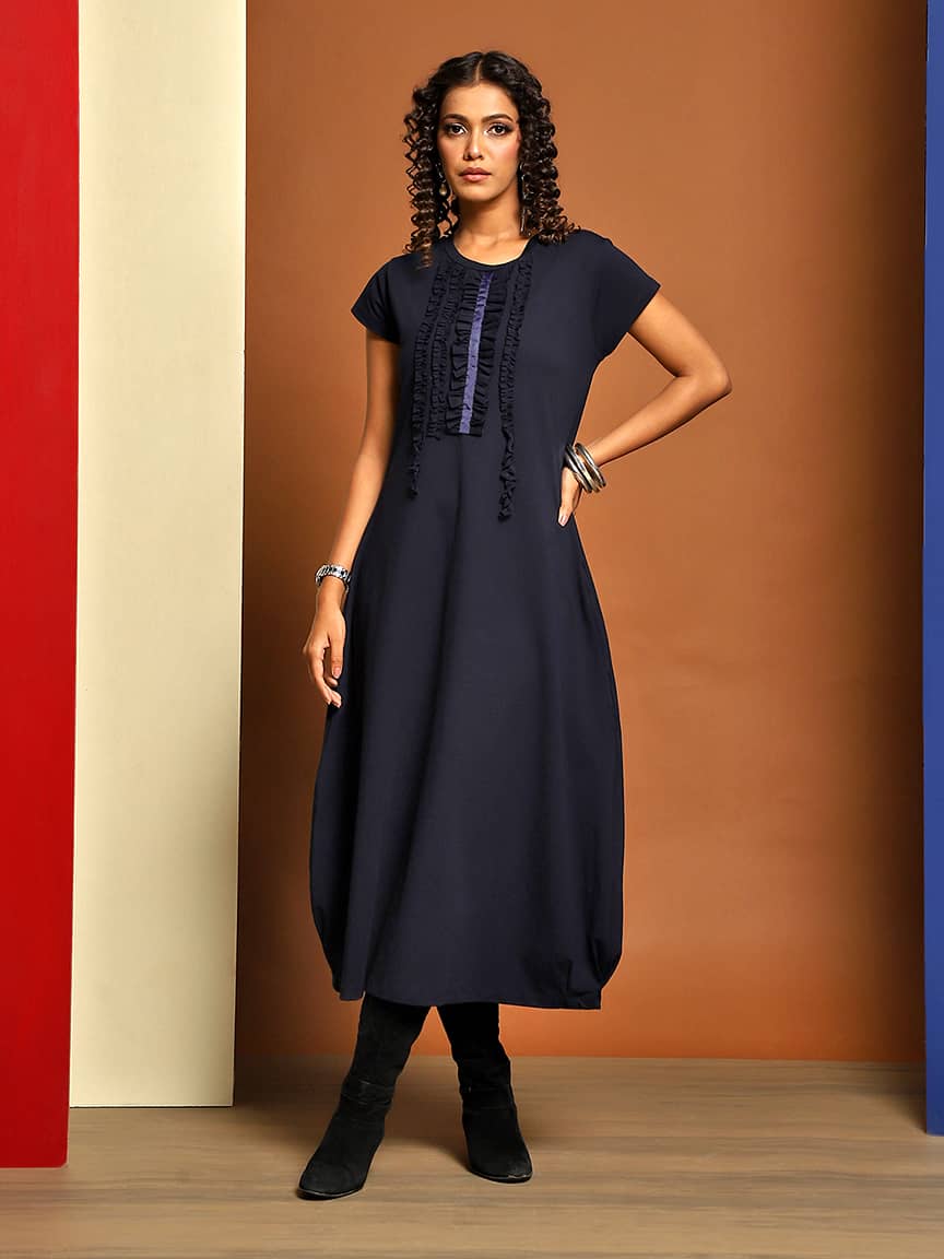 Chic Midi-Length Lycra Jersey Dress with Raw Cut Ruffles and Ribbon Detailing