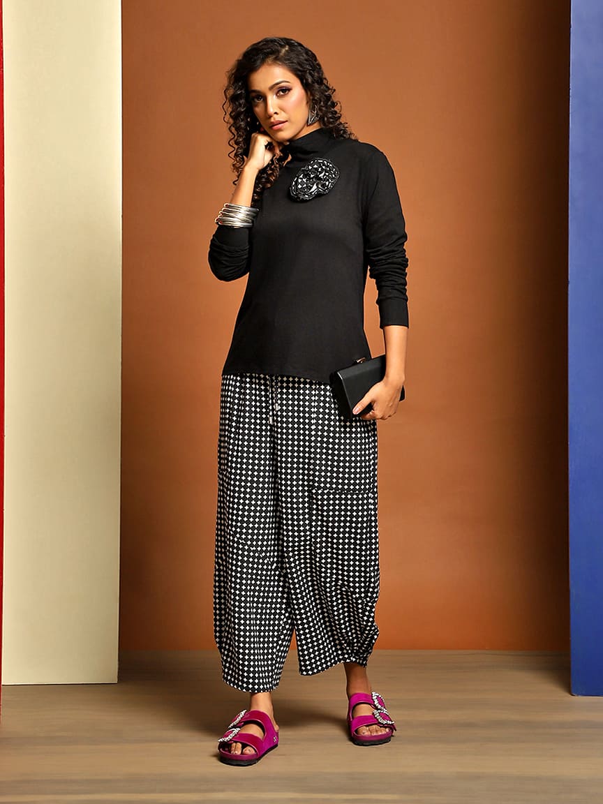 Curated Geometrical Printed Harem Pants – Elevate Your Style with Artistic Flair