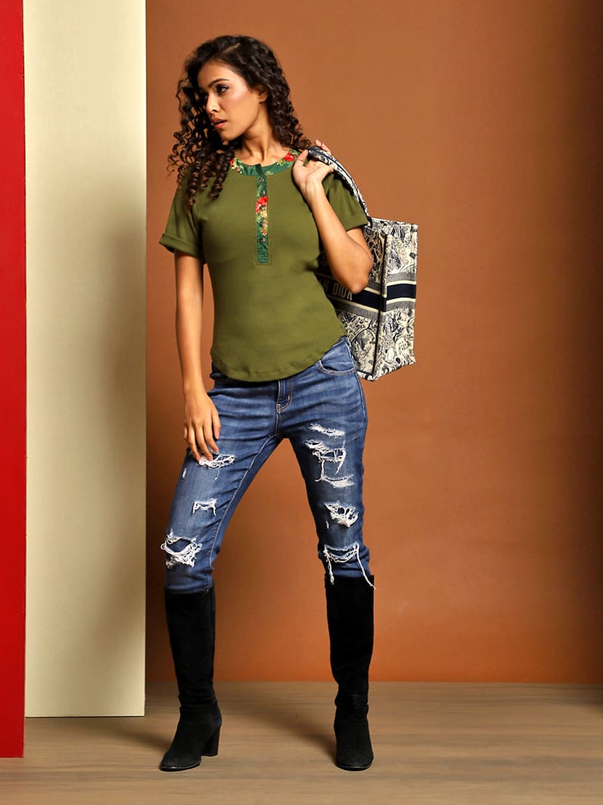 Ribbed Top with Print Detailing on the Neck & Button Placket