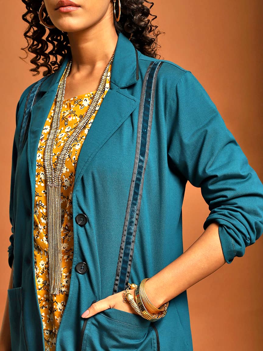 Elegant Cotton Lycra Tailored Jacket Set with Peak Collar and Velvet Tape Detailing - Image 7