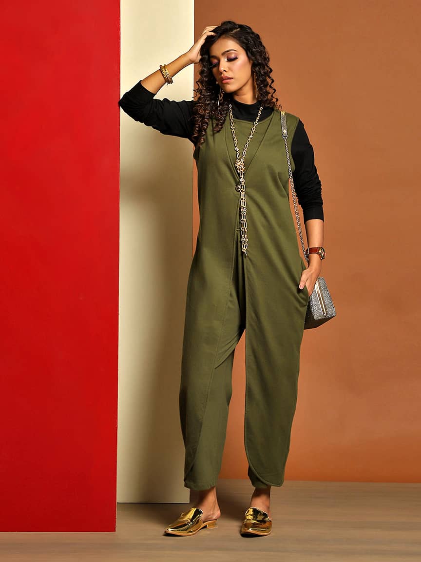 Elegant Sleeveless Jumpsuit in Fine French Terry - Image 6