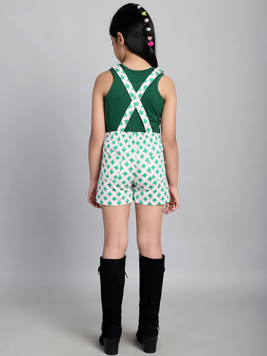 Alternative view of Baawri Girl Green Printed Dungaree and Tee 2 pcs Set