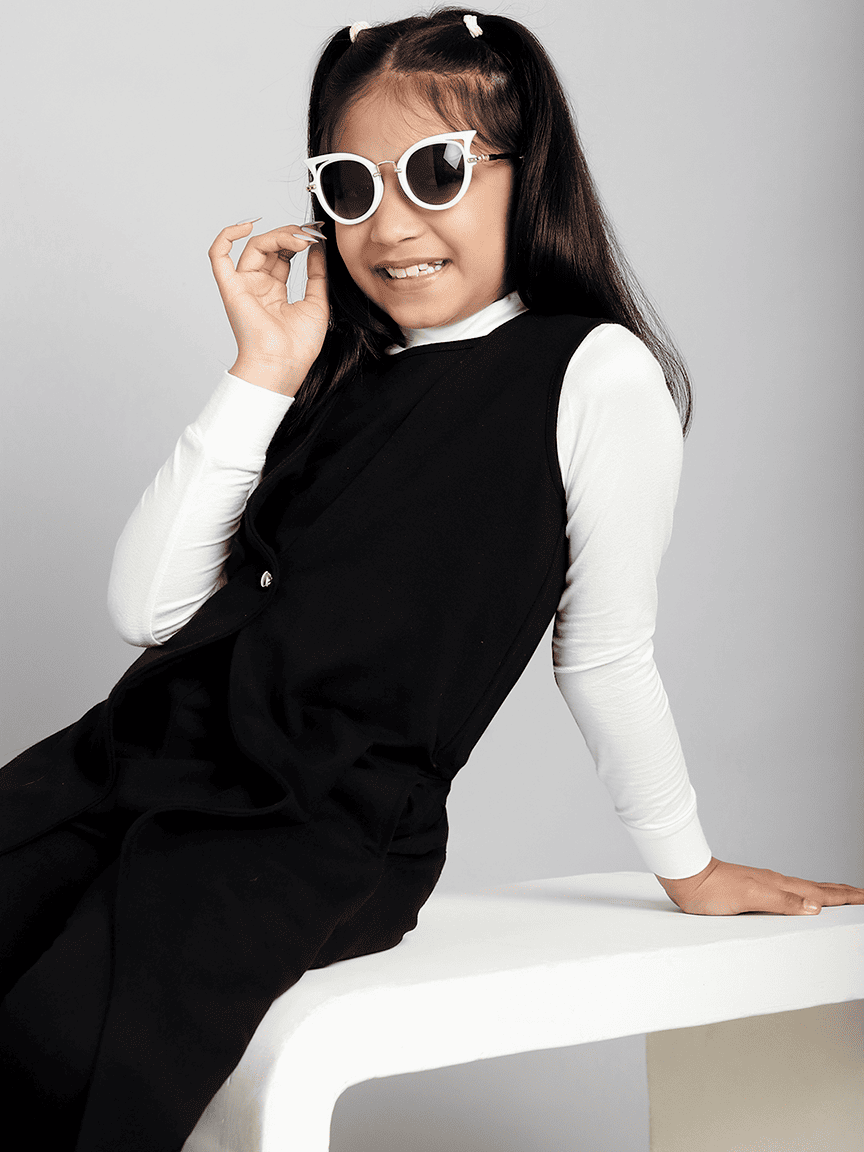 Baawri Girl Cotton Black Color Ankle Length Jumpsuit - Image 6