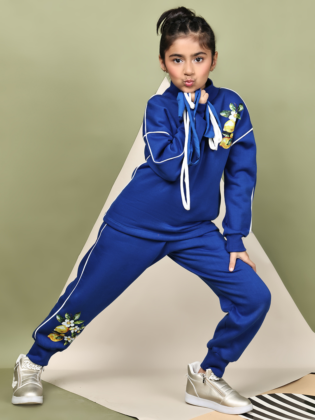 BaawRi Girls Princess Blue Fleece Co-Ord Set with Lemon Print | Sweatshirt & Jogger Pants Winter Tracksuit - Image 9