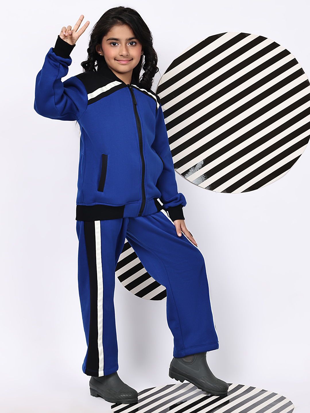 BaawRi Girls Blue Fleece Co-Ord Set with Tape Detailing | Winter Tracksuit with Jacket & Pants - Image 4
